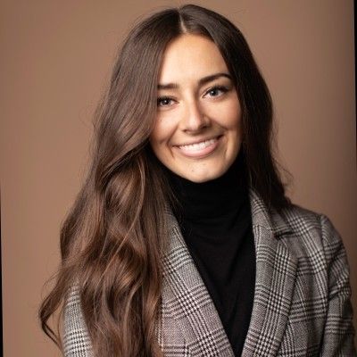 Mikaela Cook picture